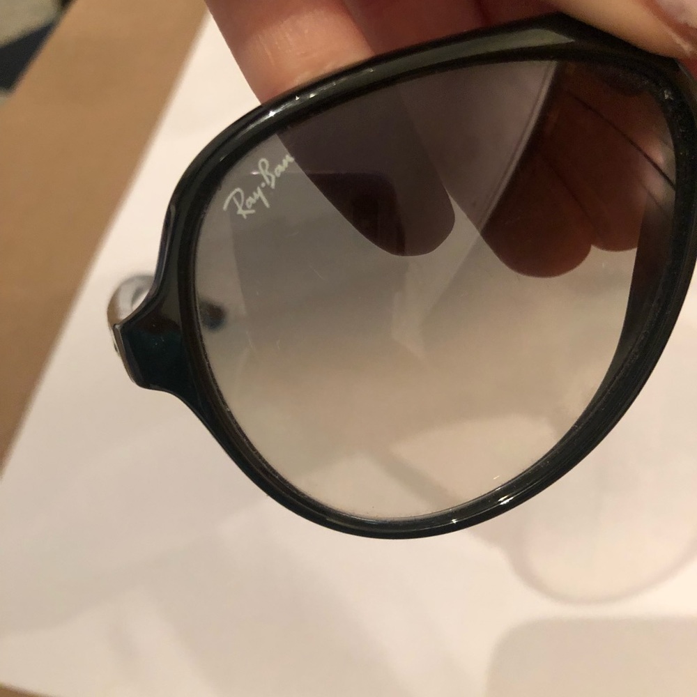 Ray bans - Picture 5 of 5